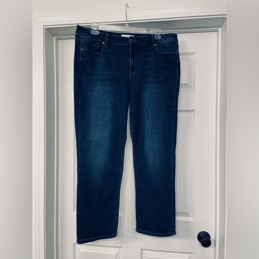 Lane Bryant Mid-Rise Essential Stretch Straight Leg Jeans Size 20S
